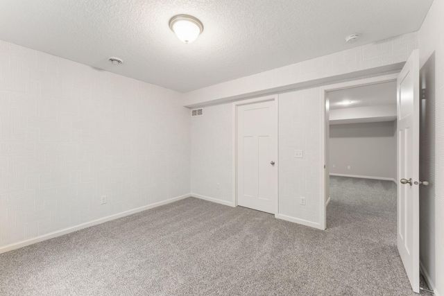 15788 Fair Hill Way, Apple Valley, MN 55124