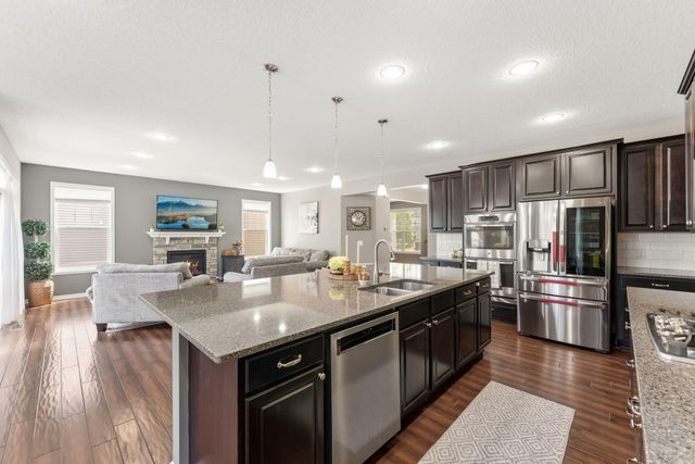 15788 Fair Hill Way, Apple Valley, MN 55124