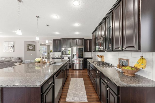 15788 Fair Hill Way, Apple Valley, MN 55124