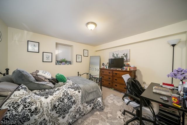 330 Academy St, South Orange Village Twp., NJ 07079