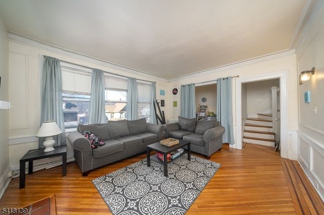 330 Academy St, South Orange Village Twp., NJ 07079