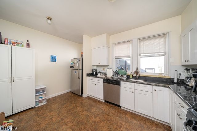 330 Academy St, South Orange Village Twp., NJ 07079