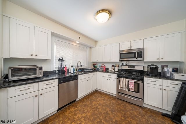 330 Academy St, South Orange Village Twp., NJ 07079