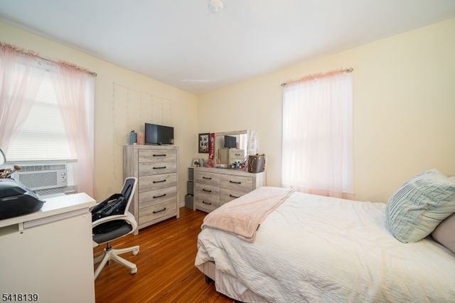 330 Academy St, South Orange Village Twp., NJ 07079