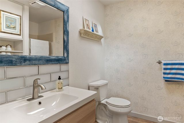 71 Blue Grade Road, East Wenatchee, WA 98802