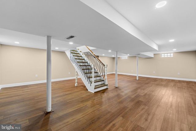 205 SECOND AVE, West Berlin, NJ 08091
