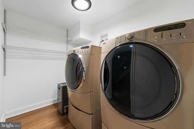 205 SECOND AVE, West Berlin, NJ 08091