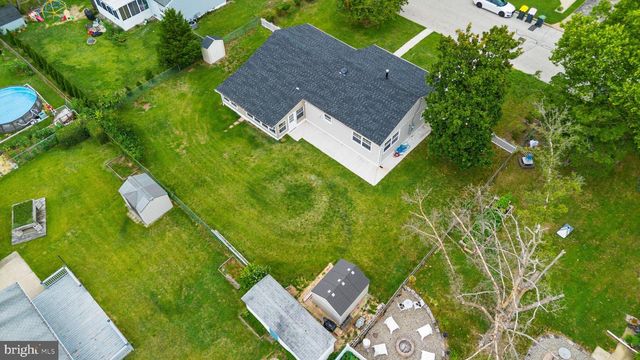 205 SECOND AVE, West Berlin, NJ 08091