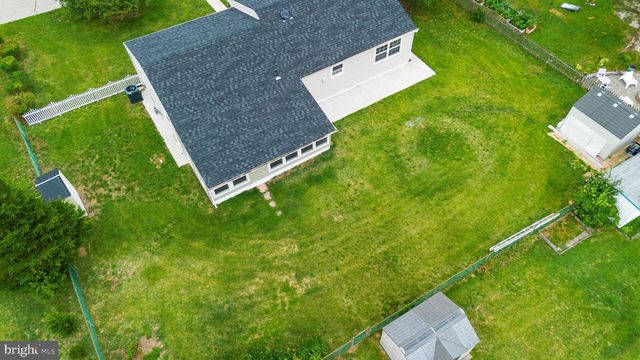 205 SECOND AVE, West Berlin, NJ 08091