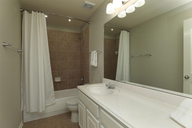 9603 Red Rugossa Drive, Houston, TX 77095