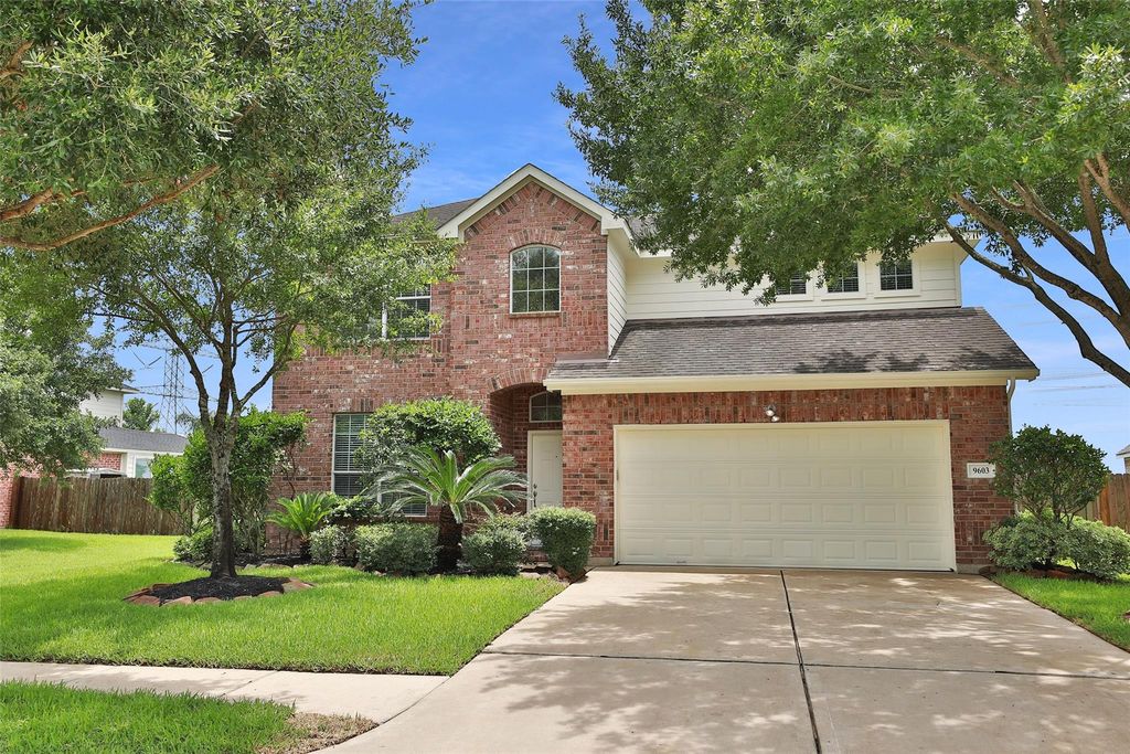 9603 Red Rugossa Drive, Houston, TX 77095
