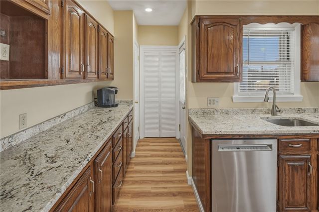 37 West Street, West Warwick, RI 02893