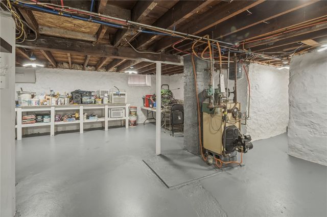 37 West Street, West Warwick, RI 02893