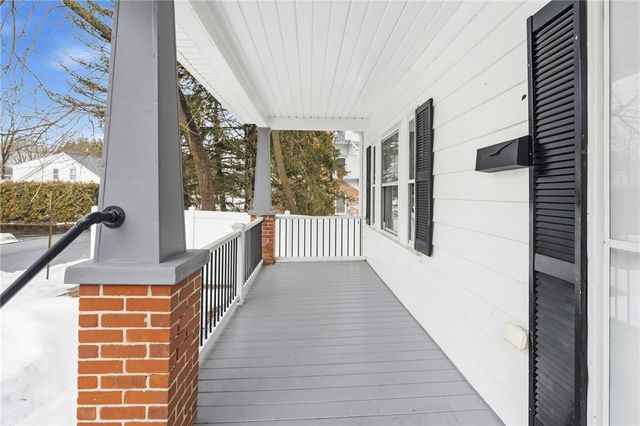 37 West Street, West Warwick, RI 02893