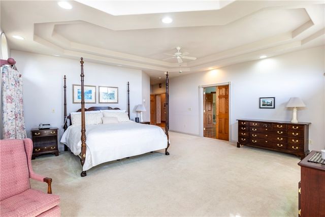 186 Hillcrest Road, Elmira, NY 14903