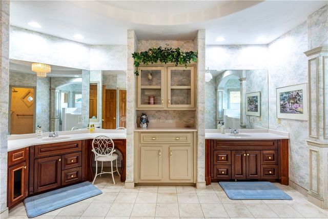 186 Hillcrest Road, Elmira, NY 14903