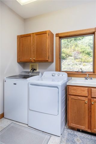 186 Hillcrest Road, Elmira, NY 14903