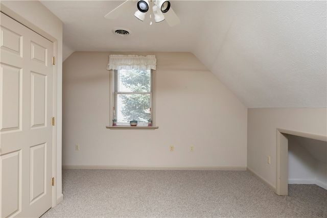 186 Hillcrest Road, Elmira, NY 14903