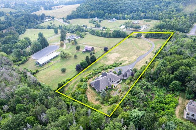 186 Hillcrest Road, Elmira, NY 14903