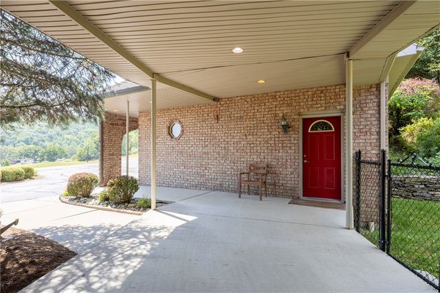 186 Hillcrest Road, Elmira, NY 14903