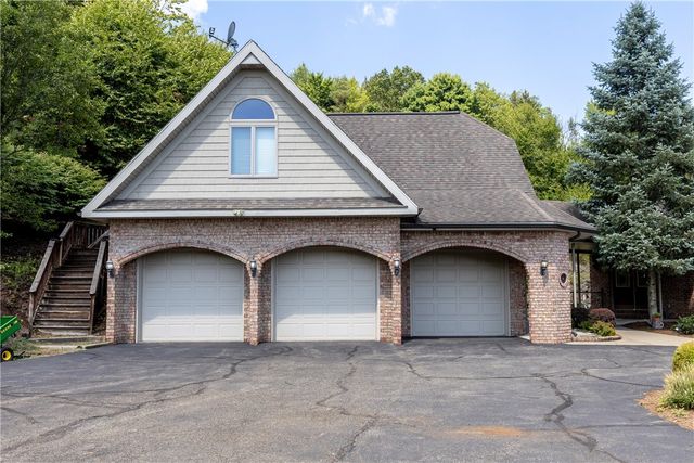 186 Hillcrest Road, Elmira, NY 14903