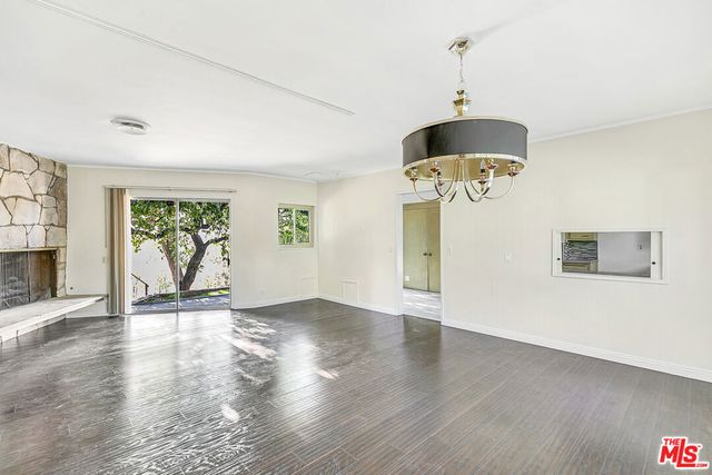 3543 Scadlock Lane, Sherman Oaks, CA 91403