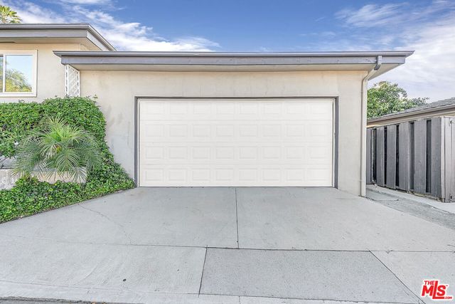 3543 Scadlock Lane, Sherman Oaks, CA 91403