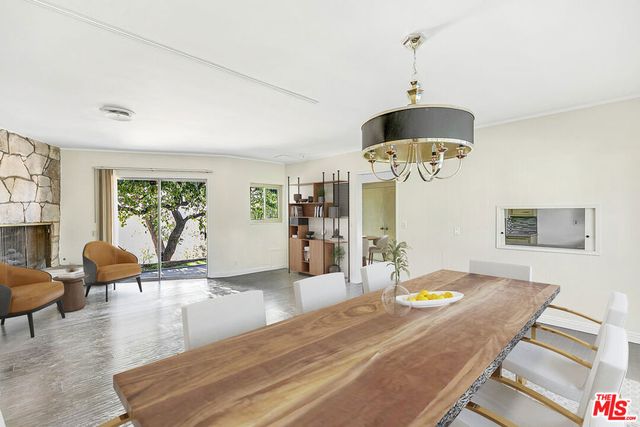 3543 Scadlock Lane, Sherman Oaks, CA 91403