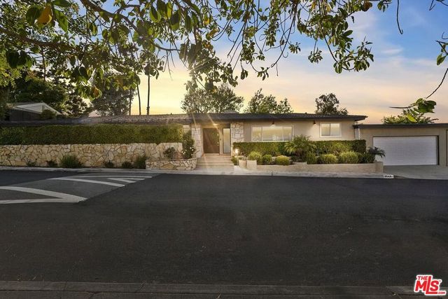 3543 Scadlock Lane, Sherman Oaks, CA 91403