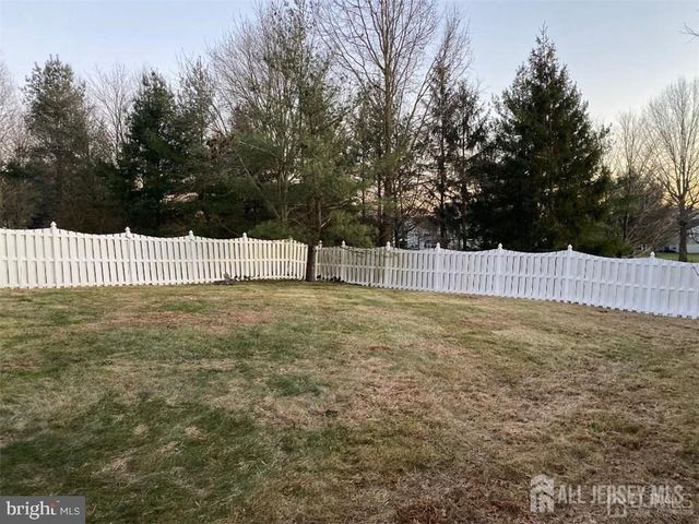 33 Marion Drive, Plainsboro, NJ 08536