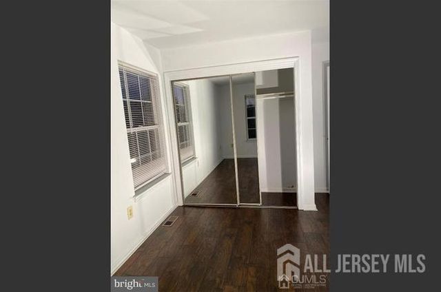 33 Marion Drive, Plainsboro, NJ 08536