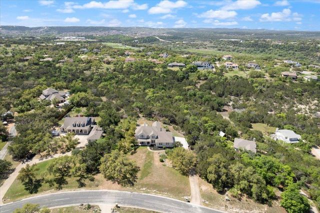 19215 White Horse CV, Spicewood, TX 78669