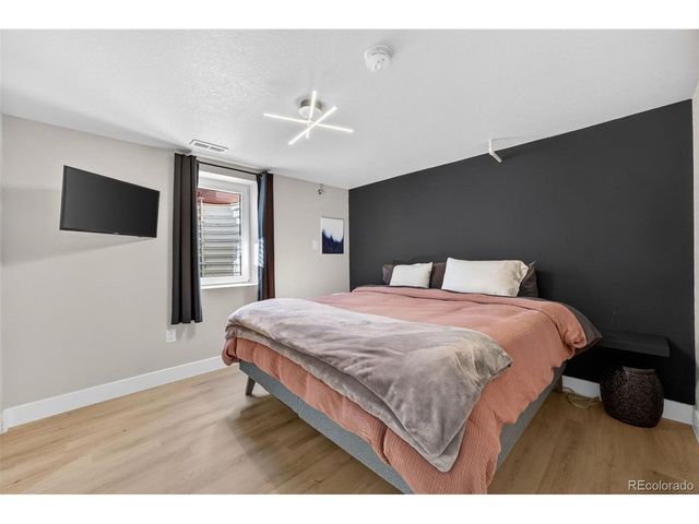 1390 Xavier St, Denver, CO 80204