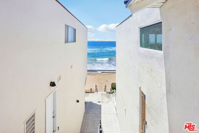 11920 Whitewater Lane, Malibu, CA 90265