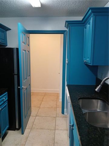 4207 SANTA FE PKWY, Sandy Springs, GA 30350