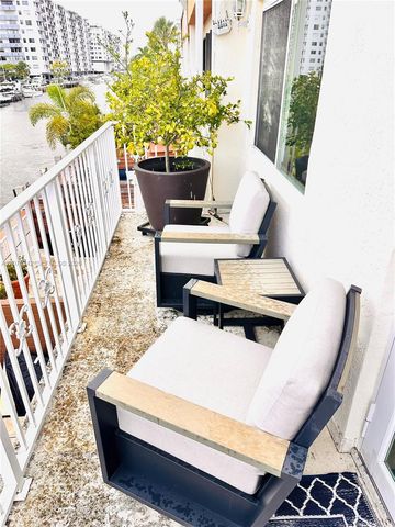 3864 NE 167th Street 5, North Miami Beach, FL 33160