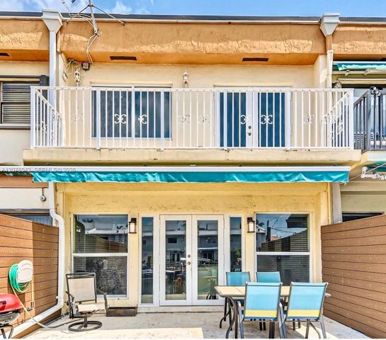 3864 NE 167th Street 5, North Miami Beach, FL 33160