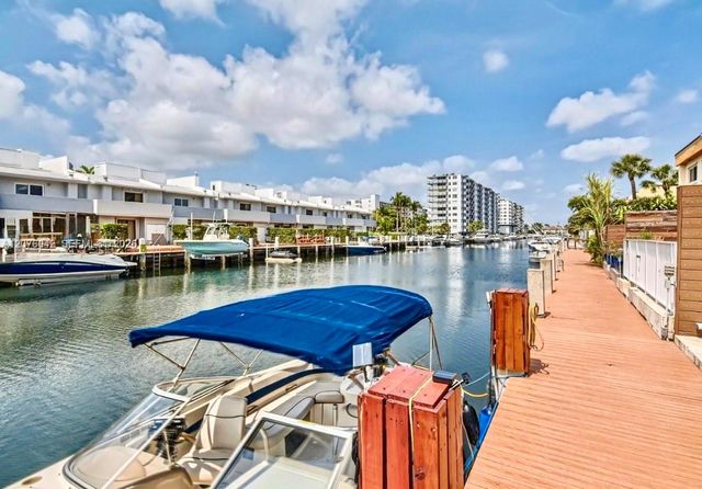 3864 NE 167th Street 5, North Miami Beach, FL 33160
