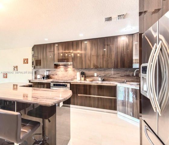 3864 NE 167th Street 5, North Miami Beach, FL 33160