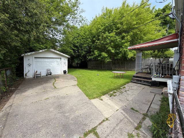 10071 Vaughan Street, Detroit, MI 48228