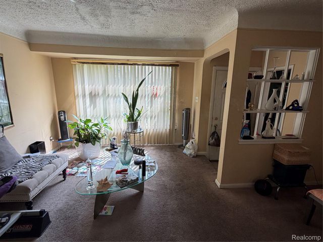 10071 Vaughan Street, Detroit, MI 48228