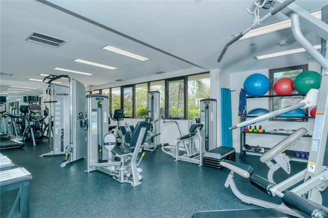 1930 HARBOURSIDE DRIVE 122, Longboat Key, FL 34228