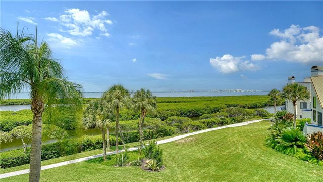 1930 HARBOURSIDE DRIVE 122, Longboat Key, FL 34228