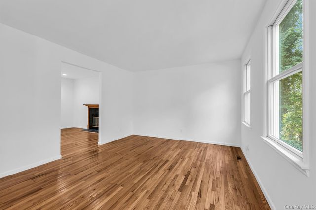 1871 Edwards Avenue, Baiting Hollow, NY 11933