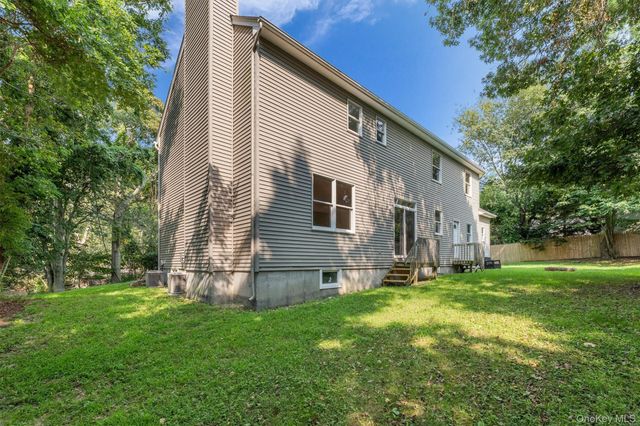 1871 Edwards Avenue, Baiting Hollow, NY 11933