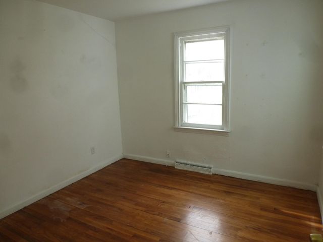 5064 Hess Street, Saginaw, MI 48601