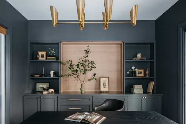 905 N Webster Street, Naperville, IL 60563