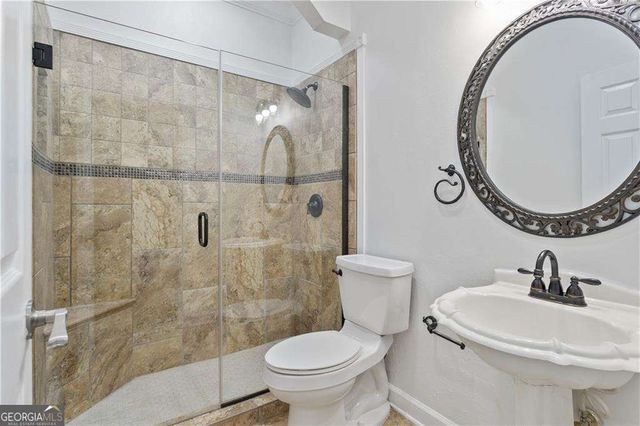 5880 Olde Atlanta Parkway, Suwanee, GA 30024