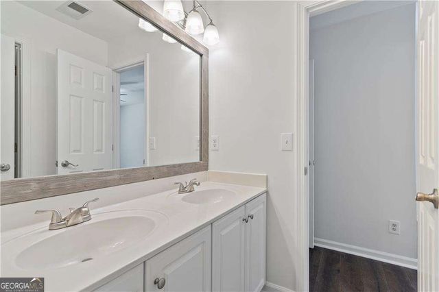 5880 Olde Atlanta Parkway, Suwanee, GA 30024