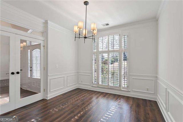 5880 Olde Atlanta Parkway, Suwanee, GA 30024